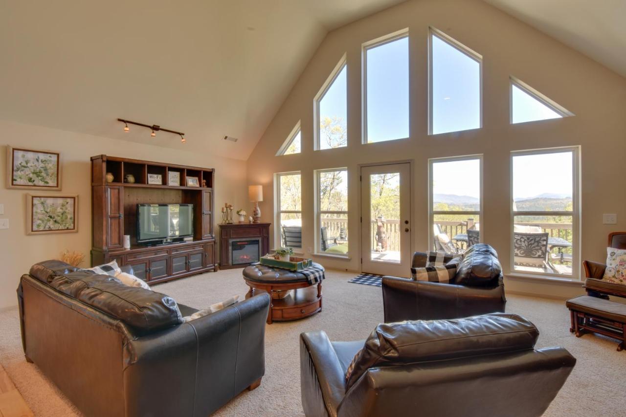 Lakemont Retreat Game Room, Hot Tub, And Mtn Views! 외부 사진