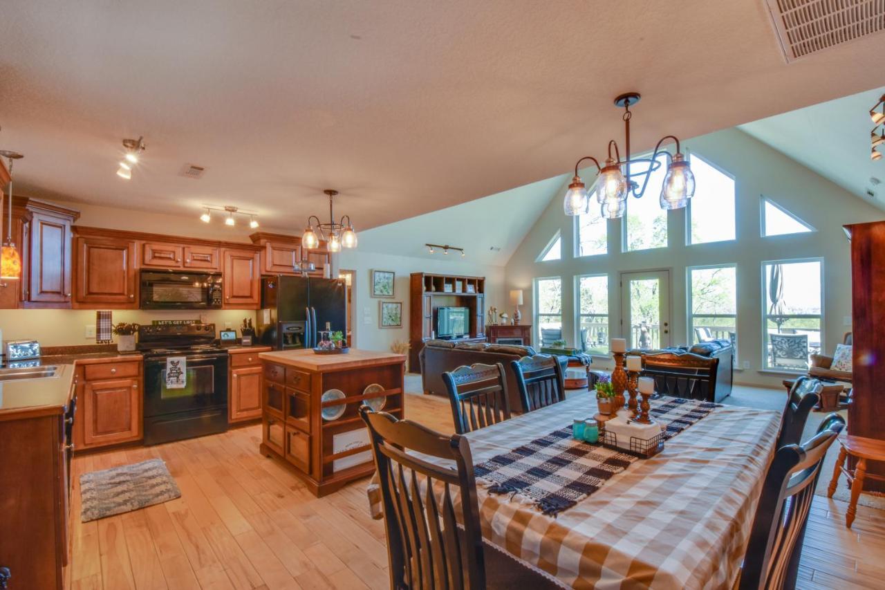 Lakemont Retreat Game Room, Hot Tub, And Mtn Views! 외부 사진