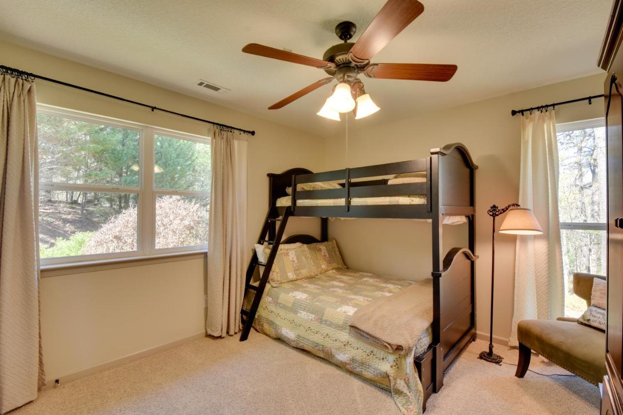 Lakemont Retreat Game Room, Hot Tub, And Mtn Views! 외부 사진