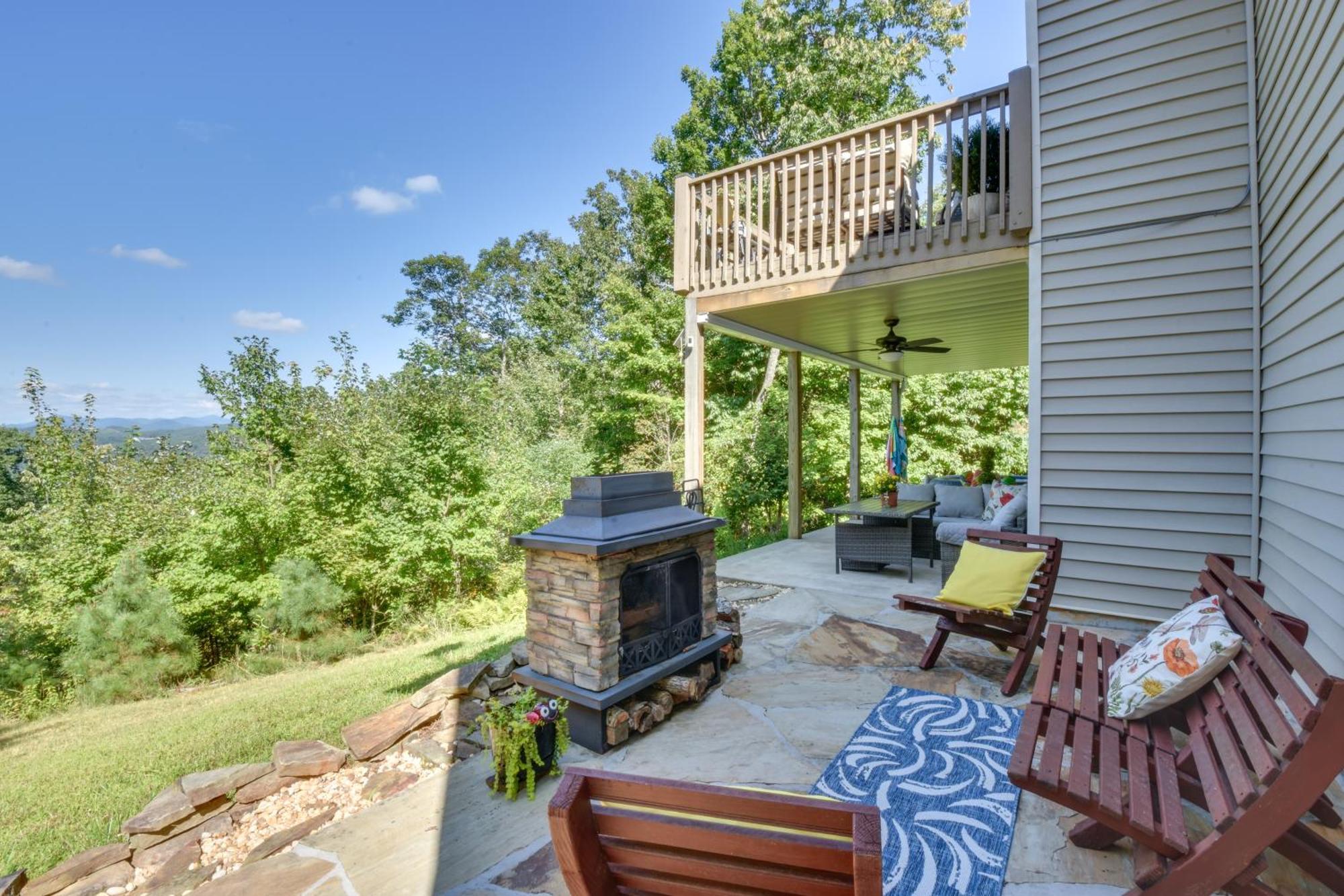 Lakemont Retreat Game Room, Hot Tub, And Mtn Views! 외부 사진