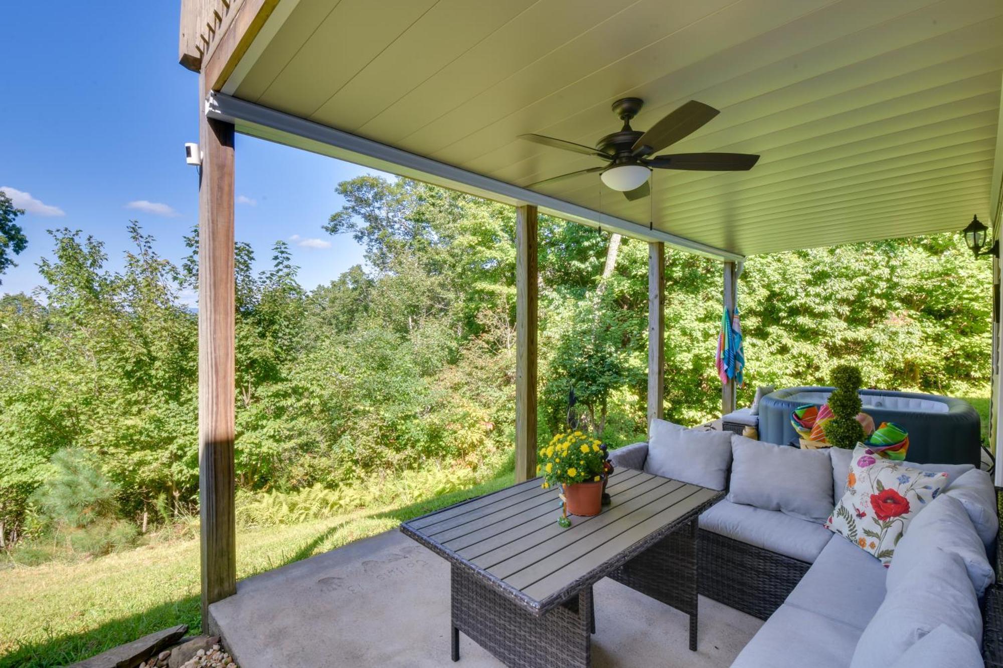 Lakemont Retreat Game Room, Hot Tub, And Mtn Views! 외부 사진